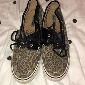 Sperry top-slider leopard print